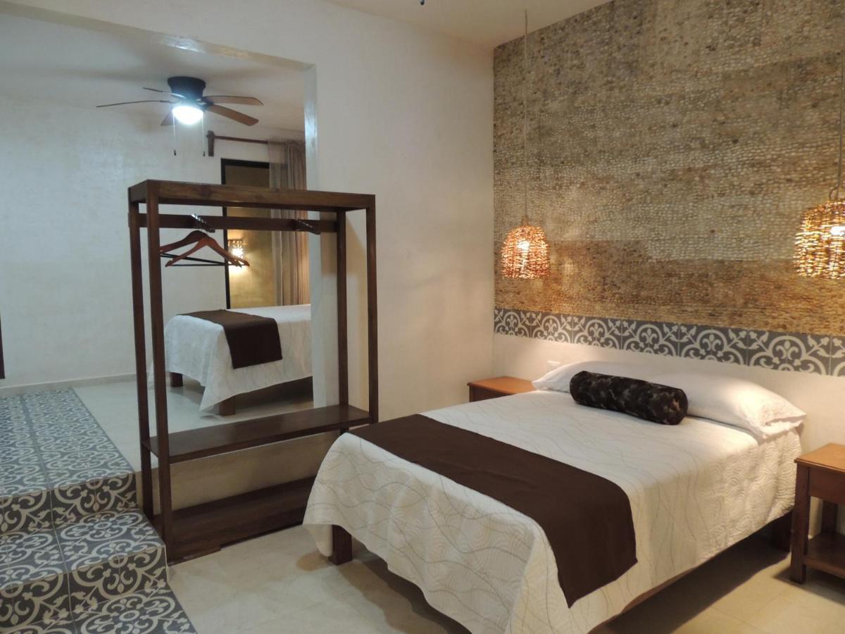 Hotel Boutique Bugambilias Valladolid  Exteriör bild