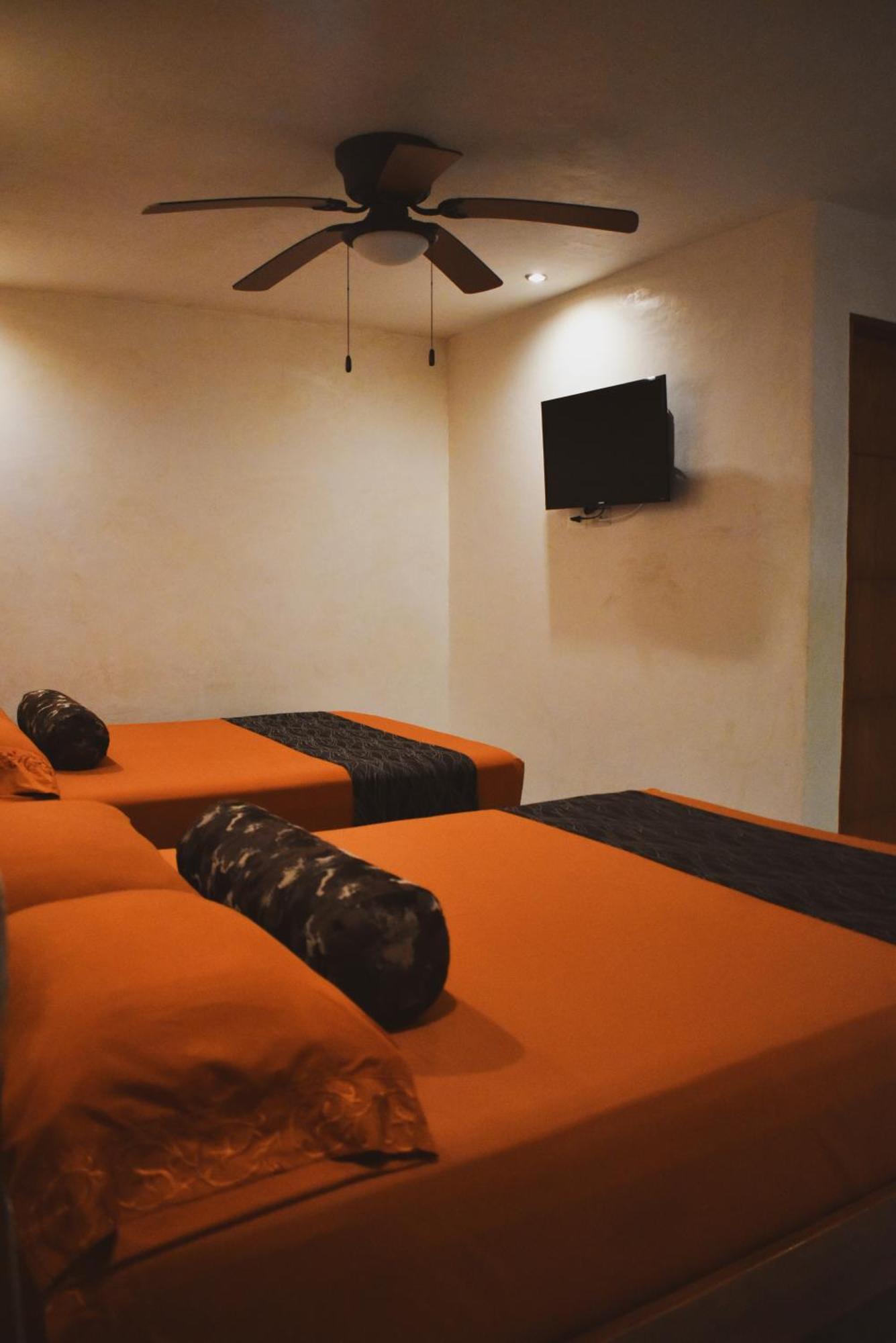 Hotel Boutique Bugambilias Valladolid  Exteriör bild